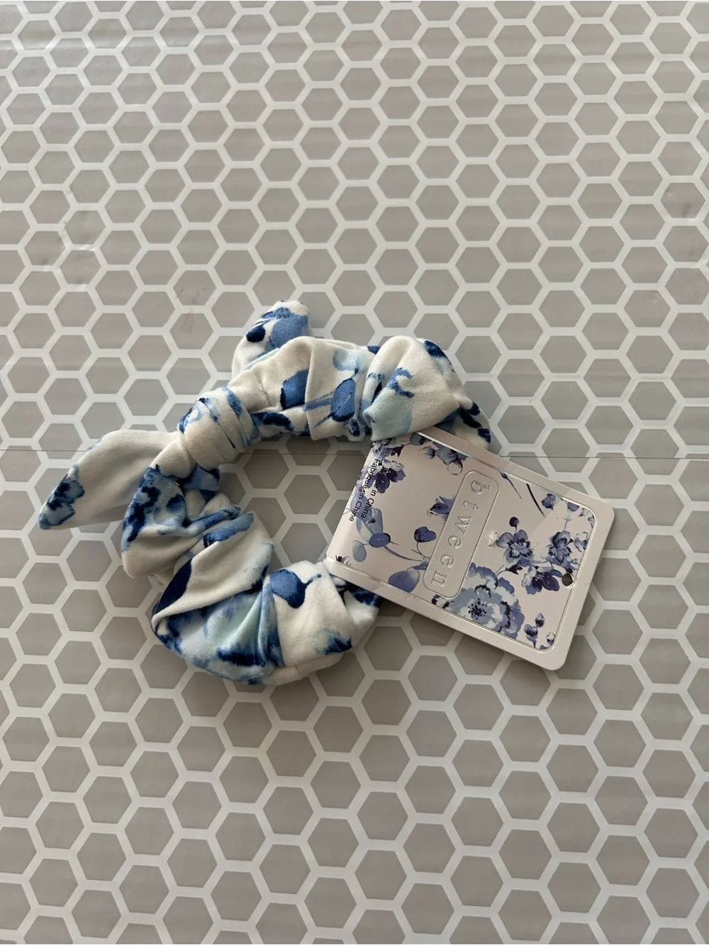 NWT btween White and Blue Floral Girls Pajama Set. 3 Piece Set Size 3T